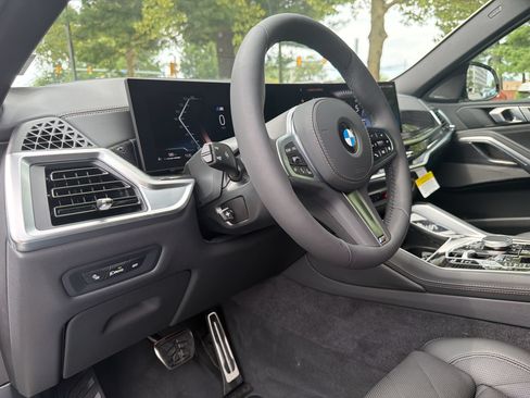 New 2027 BMW X6 xDrive40i w/ Climate Comfort Package AWD/4WD image 4