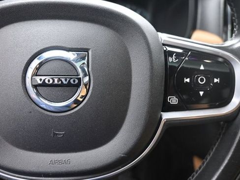 Used 2017 Volvo S90 T6 Inscription w/ Vision Package AWD/4WD image 14