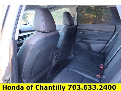 Used 2025 Nissan Murano Platinum image 23