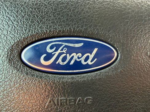 Used 2012 Ford F250 Lariat w/ Chrome Pkg AWD/4WD image 25