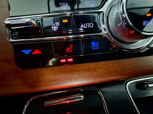 Used 2021 Lincoln Aviator Reserve w/ Equipment Group 201A image 22