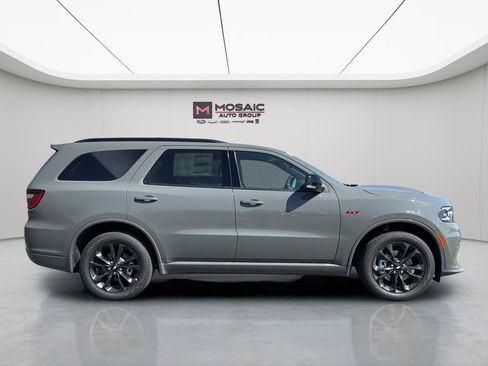 New 2026 Dodge Durango GT image 9