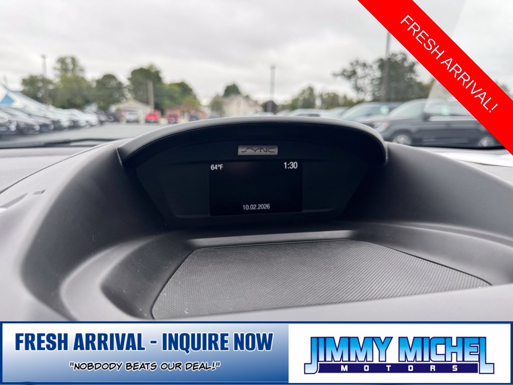 Used 2017 Ford Escape SE w/ SE Cold Weather Package FWD image 10