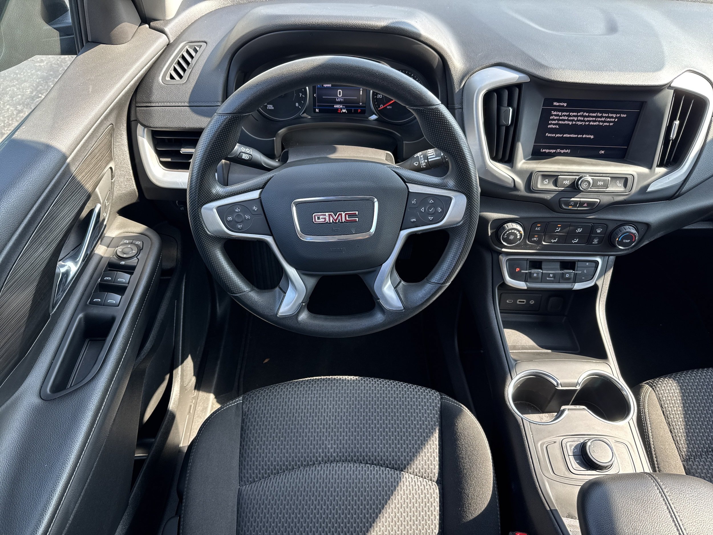 Used 2024 GMC Terrain SLE FWD image 13