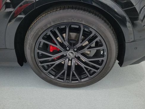 New 2026 Audi SQ8 Prestige AWD/4WD image 28