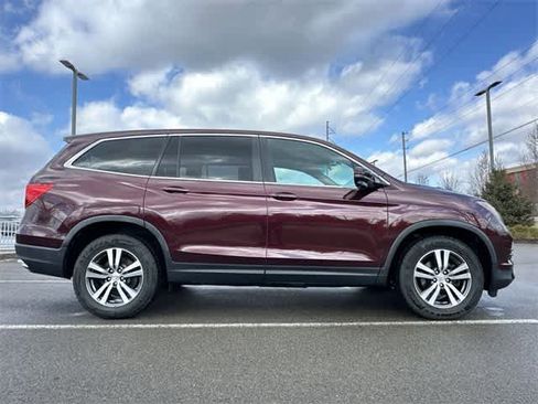Used 2016 Honda Pilot EX image 3