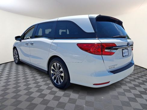 Used 2023 Honda Odyssey EX-L image 4