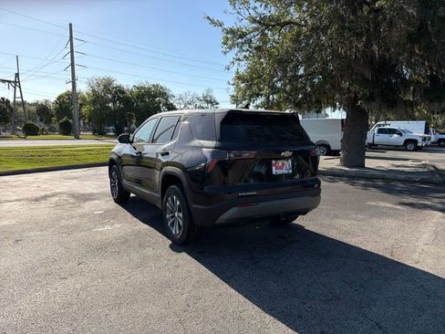 New 2026 Chevrolet Equinox LT w/ Safety and Technology Package FWD image 8