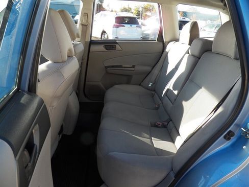 Used 2011 Subaru Forester 2.5X w/ Alloy Wheel Value Pkg image 11
