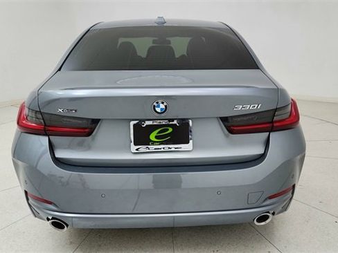Used 2025 BMW 330i xDrive Sedan image 5
