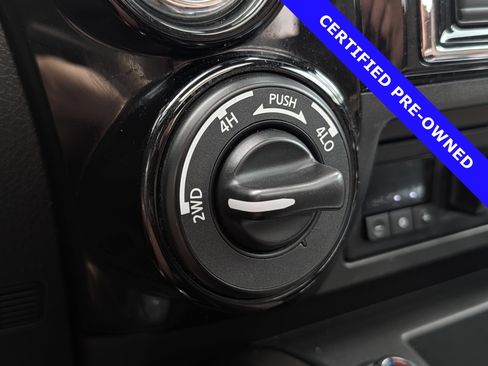 Used 2023 Nissan Titan Platinum Reserve w/ Moonroof Package image 35