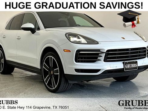 Used 2023 Porsche Cayenne AWD/4WD image 1