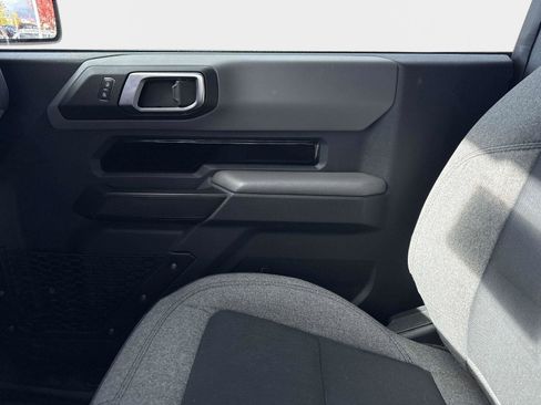 Used 2022 Ford Bronco Big Bend image 16