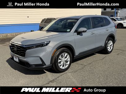 Used 2025 Honda CR-V LX