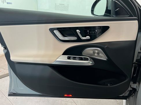 New 2026 Mercedes-Benz E 350 4MATIC Sedan image 14