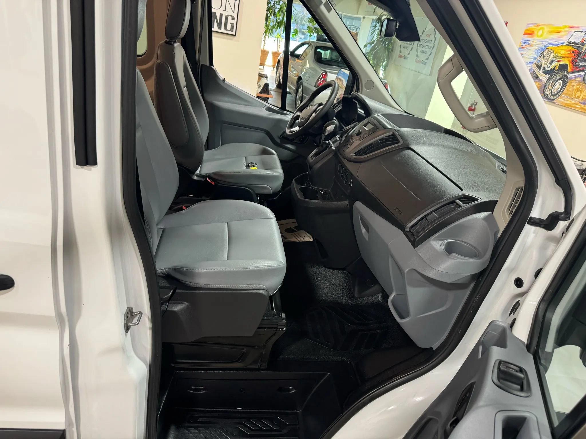 Used 2016 Ford Transit 150 130 Medium Roof RWD image 26