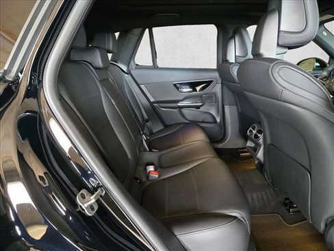 Used 2026 Mercedes-Benz GLC 300 image 18