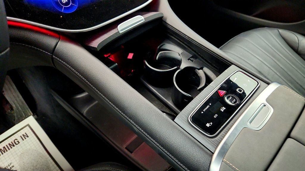 Used 2023 Mercedes-Benz EQS 580 4MATIC SUV image 15