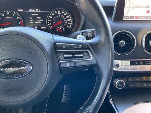 Used 2018 Kia Stinger GT2 AWD/4WD image 24