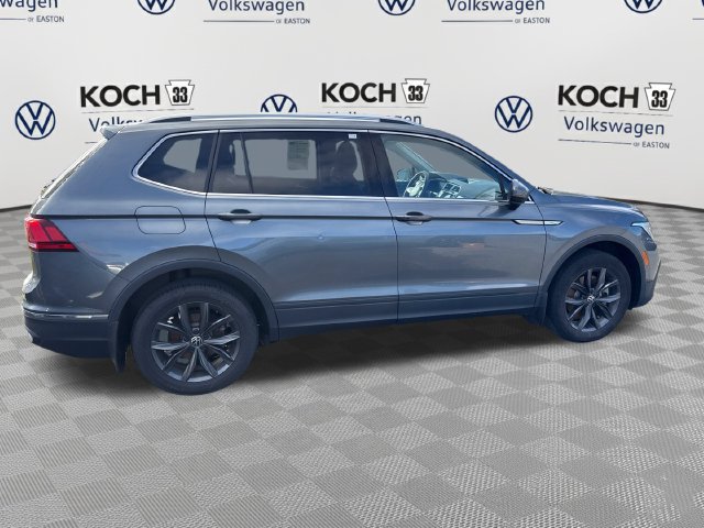 Used 2023 Volkswagen Tiguan SE FWD image 8
