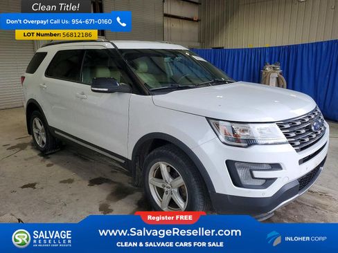 Used 2017 Ford Explorer XLT w/ Equipment Group 202A AWD/4WD image 5