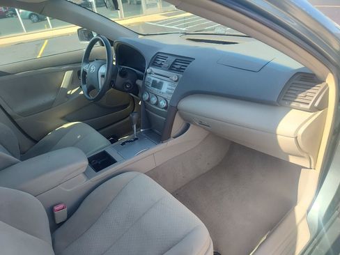 Used 2007 Toyota Camry LE FWD image 34