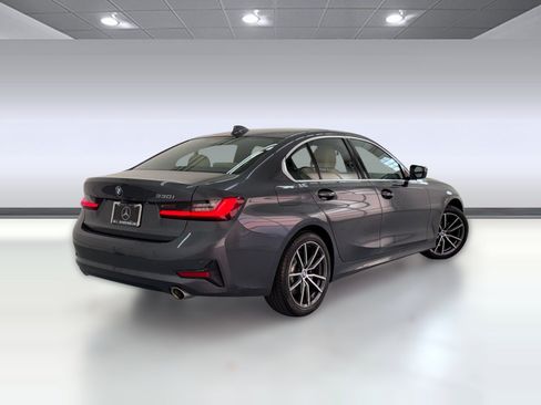 Used 2020 BMW 330i Sedan w/ Convenience Package RWD image 8