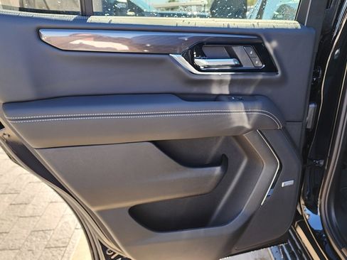 New 2026 GMC Yukon Elevation image 44