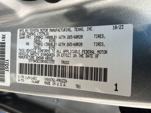 Used 2024 Toyota Tundra Platinum image 28