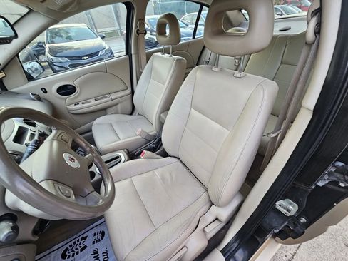 Used 2006 Saturn ION Level 3 w/ Leather Trim Pkg image 4