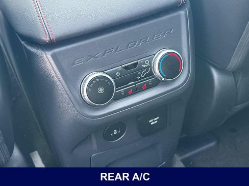 Used 2025 Ford Explorer ST AWD/4WD image 17