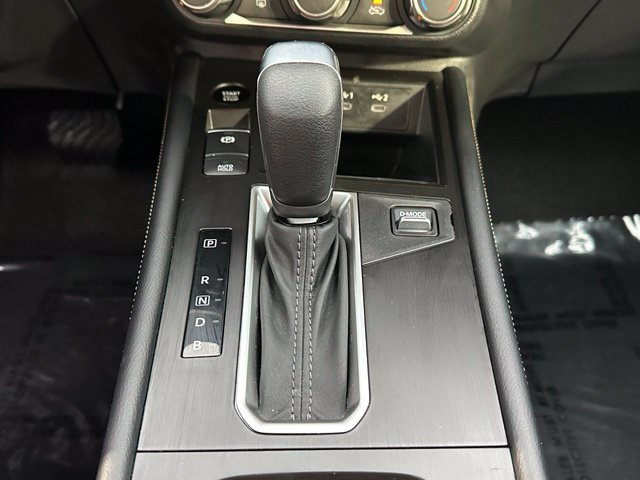 Certified 2025 Nissan Kicks SV w/ Interior Electronics Package AWD/4WD image 32