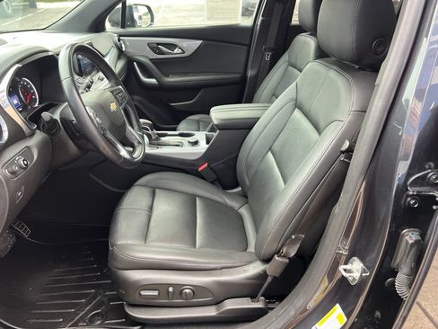 Used 2022 Chevrolet Blazer LT FWD image 22