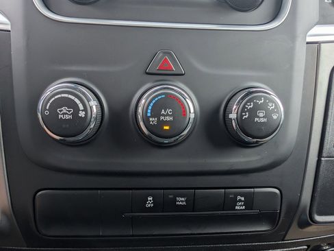 Used 2024 RAM 1500 Classic Warlock image 26