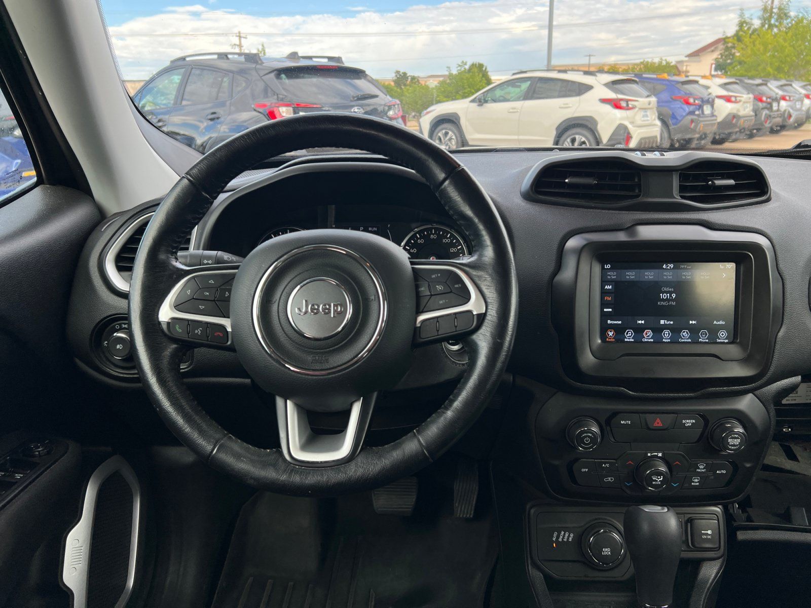 Used 2018 Jeep Renegade Latitude w/ Cold Weather Group AWD/4WD image 20