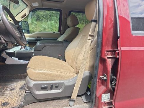 Used 2016 Ford F250 Lariat w/ Lariat Ultimate Package AWD/4WD image 9