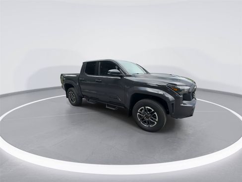 Used 2025 Toyota Tacoma TRD Sport w/ TRD Sport Upgrade Package AWD/4WD image 1