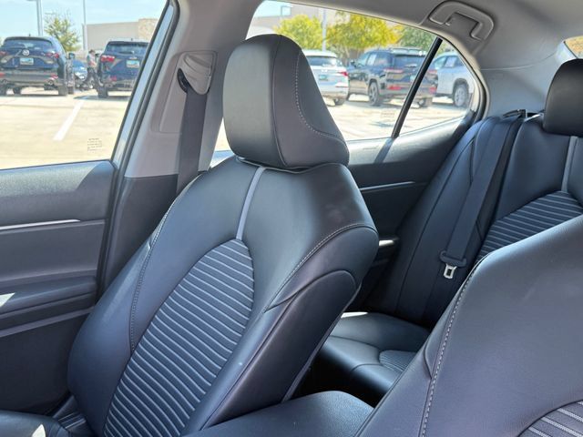 Used 2024 Toyota Camry SE FWD image 14