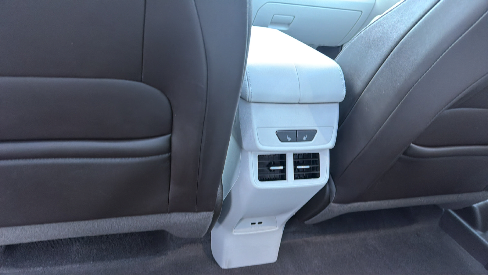 Used 2026 GMC Terrain Denali AWD/4WD image 26