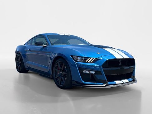 Used 2021 Ford Mustang Shelby GT500 w/ Carbon Fiber Track Pack RWD image 8