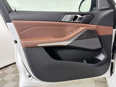 New 2026 BMW X7 xDrive40i image 9