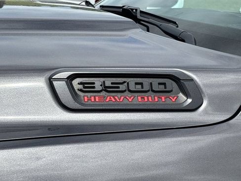 Used 2022 RAM 3500 Limited AWD/4WD image 15