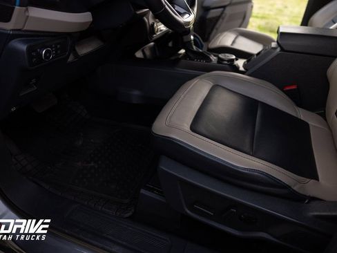 Used 2022 Ford Bronco Wildtrak image 27