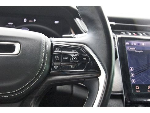 Used 2021 Jeep Grand Cherokee L Overland w/ Luxury Tech Group IV image 20