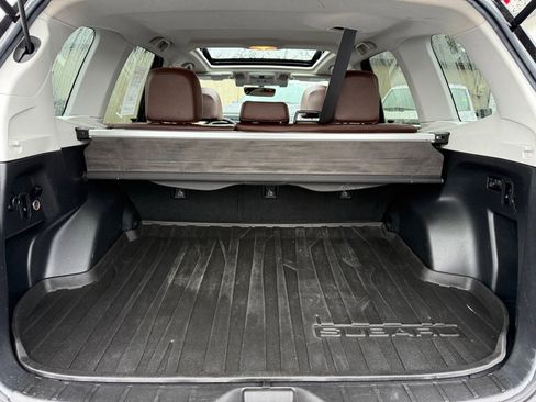 Used 2017 Subaru Forester 2.5i Touring image 6