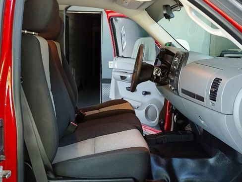 Used 2008 GMC Sierra 1500 W/T w/ Work Truck Preferred Package AWD/4WD image 14