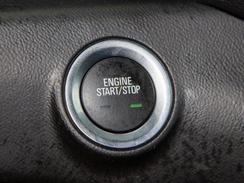 Used 2020 GMC Terrain SLE w/ Driver Convenience Package image 25