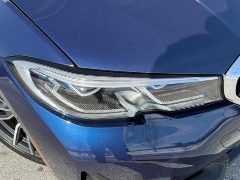 Used 2020 BMW 330i Sedan w/ Executive Package image 17