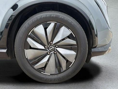 Certified 2024 Nissan Ariya AWD image 12