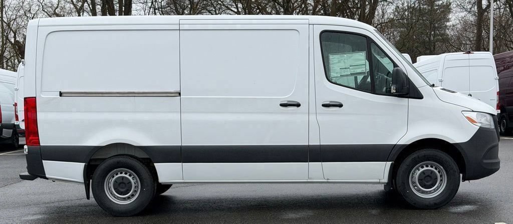 New 2026 Mercedes-Benz Sprinter 2500 image 3